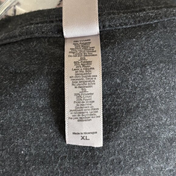 Next Level "DON"T TREAD ON ME " Charcoal Gray V Neck Cotton Blend Tee Size XL - Picture 4 of 4